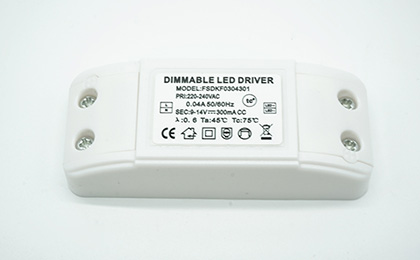 可控硅调光电源外置FSDLF0304301